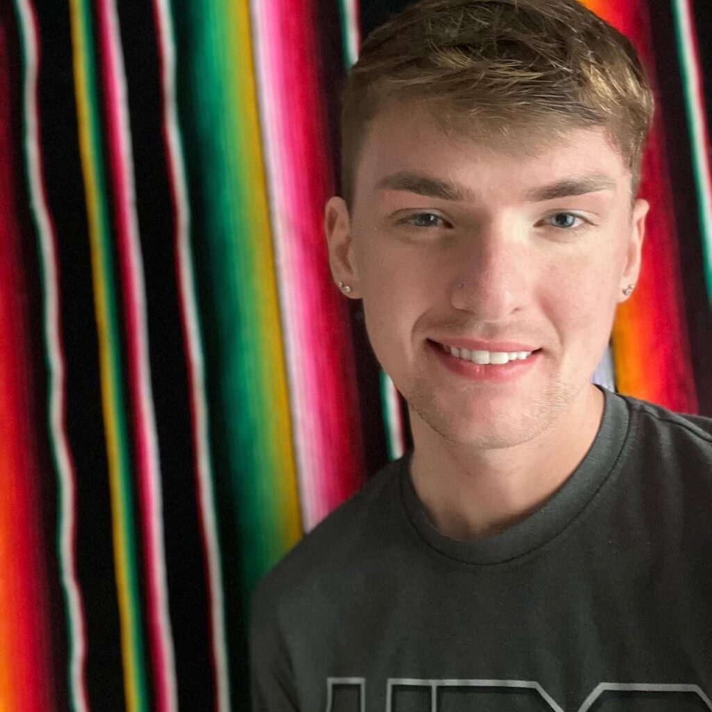 Bellomy-Eric_headshot