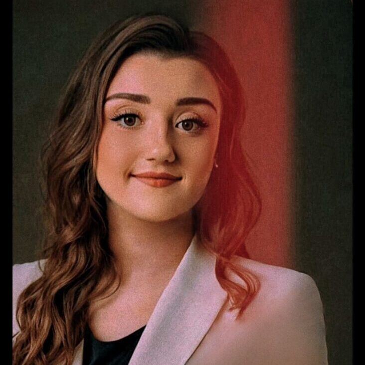 Brooks-Hannah_headshot Brooks-Hannah_headshot