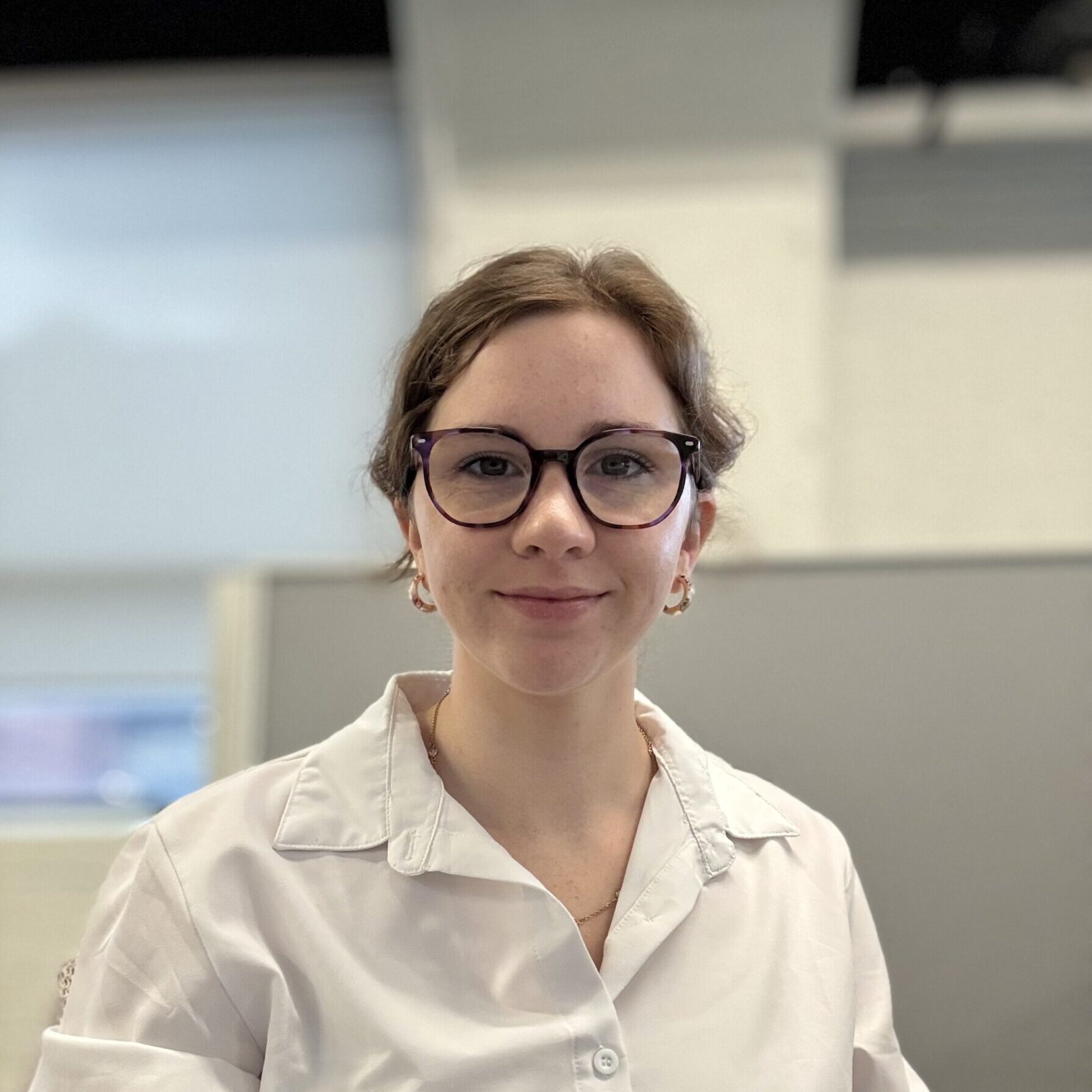 Cramer_Athena-headshot